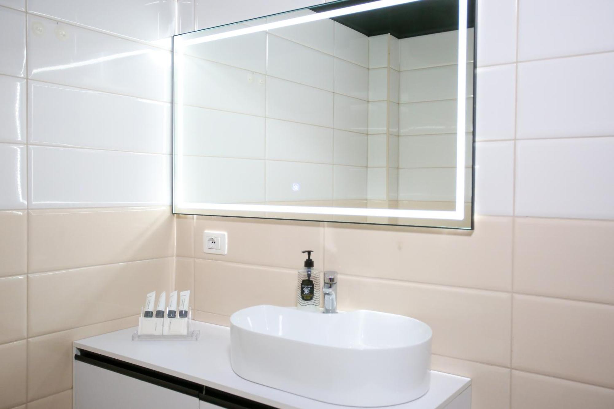 Oasis Residence วญอเรอ ภายนอก รูปภาพ